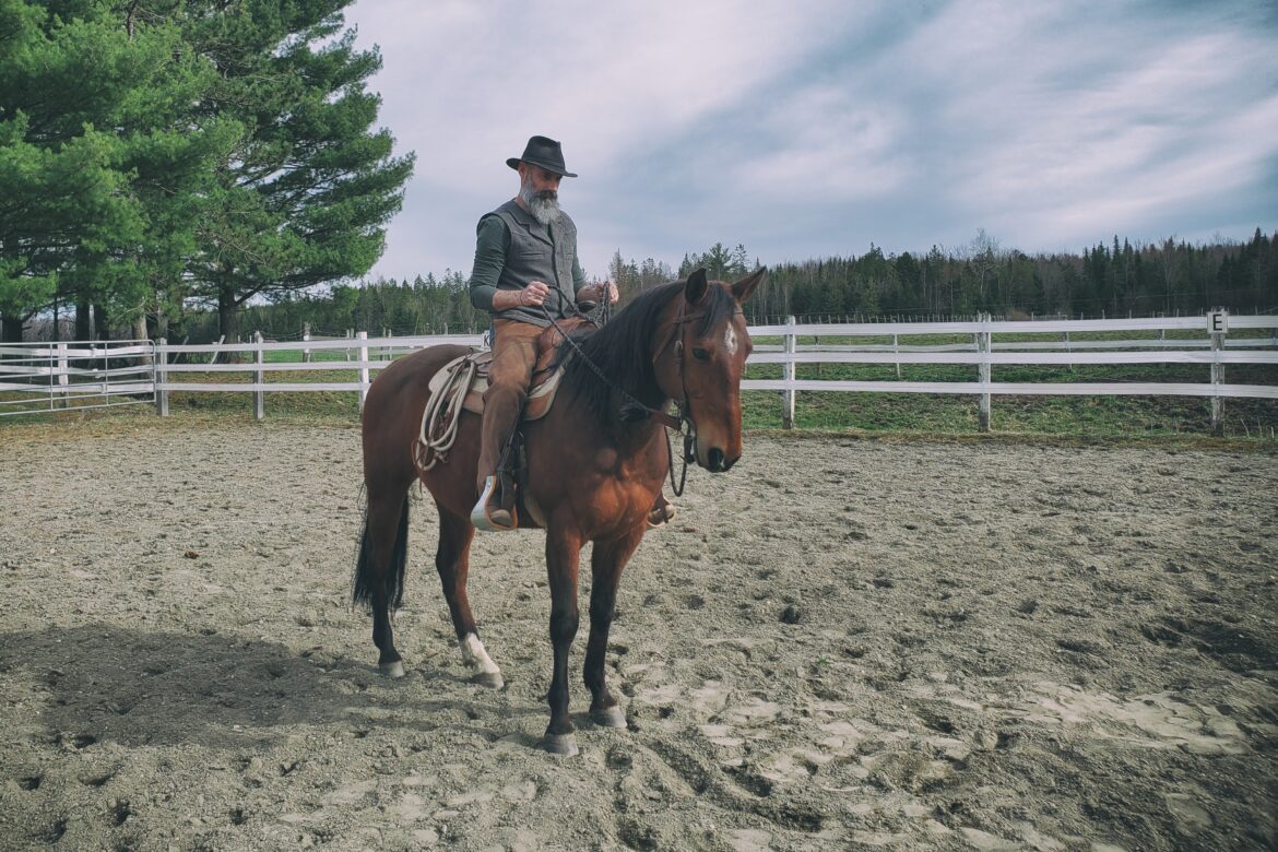 Soft Feel Riding Safely And Lightly Natural Horsemanship